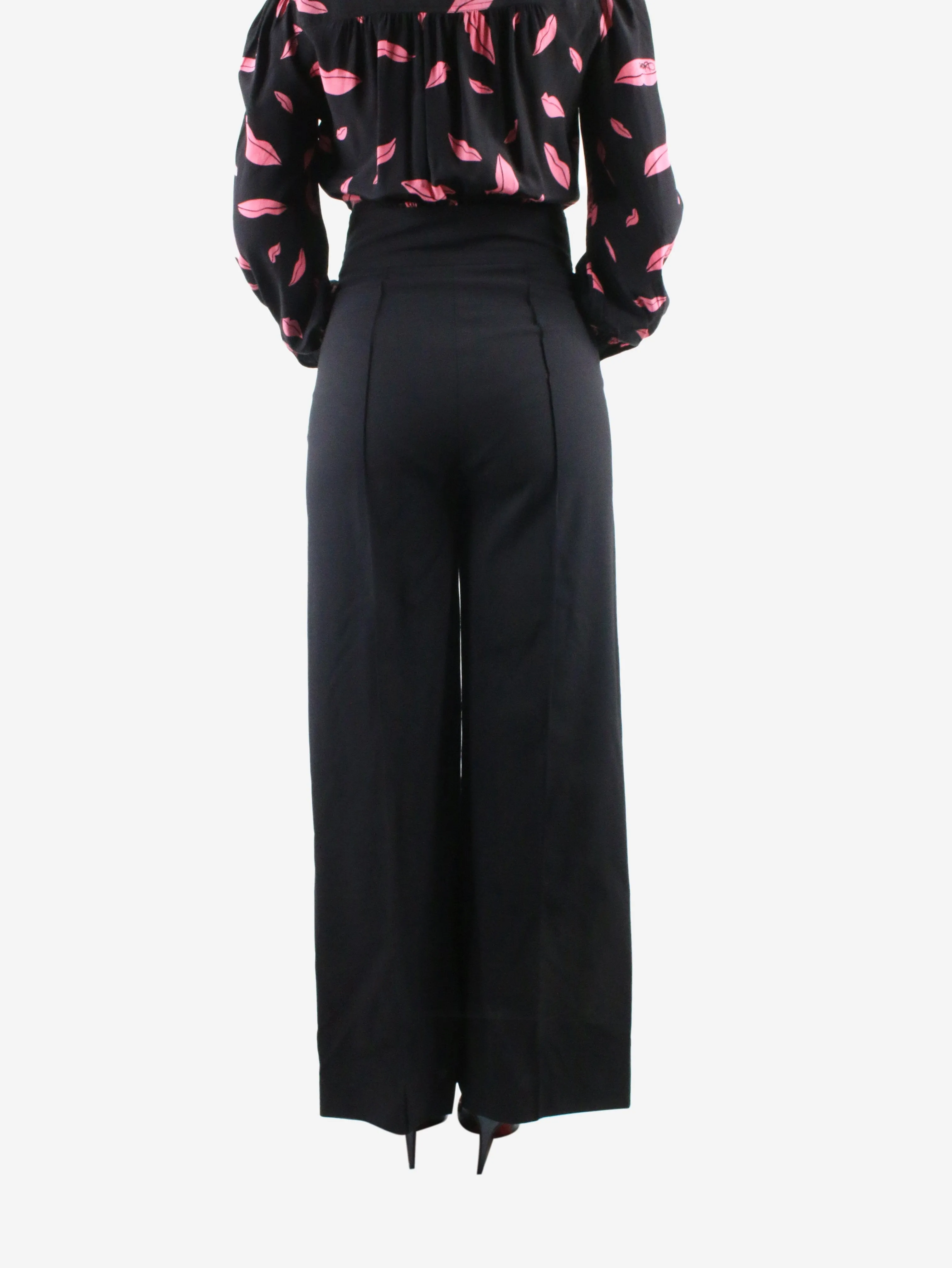 Black lips printed long-sleeved jumpsuit - size UK 8