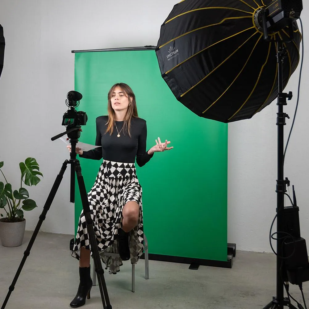 'Live Stream Master' Pull Up Chroma Key Green Screen Backdrop for Video (148cm x 190cm)