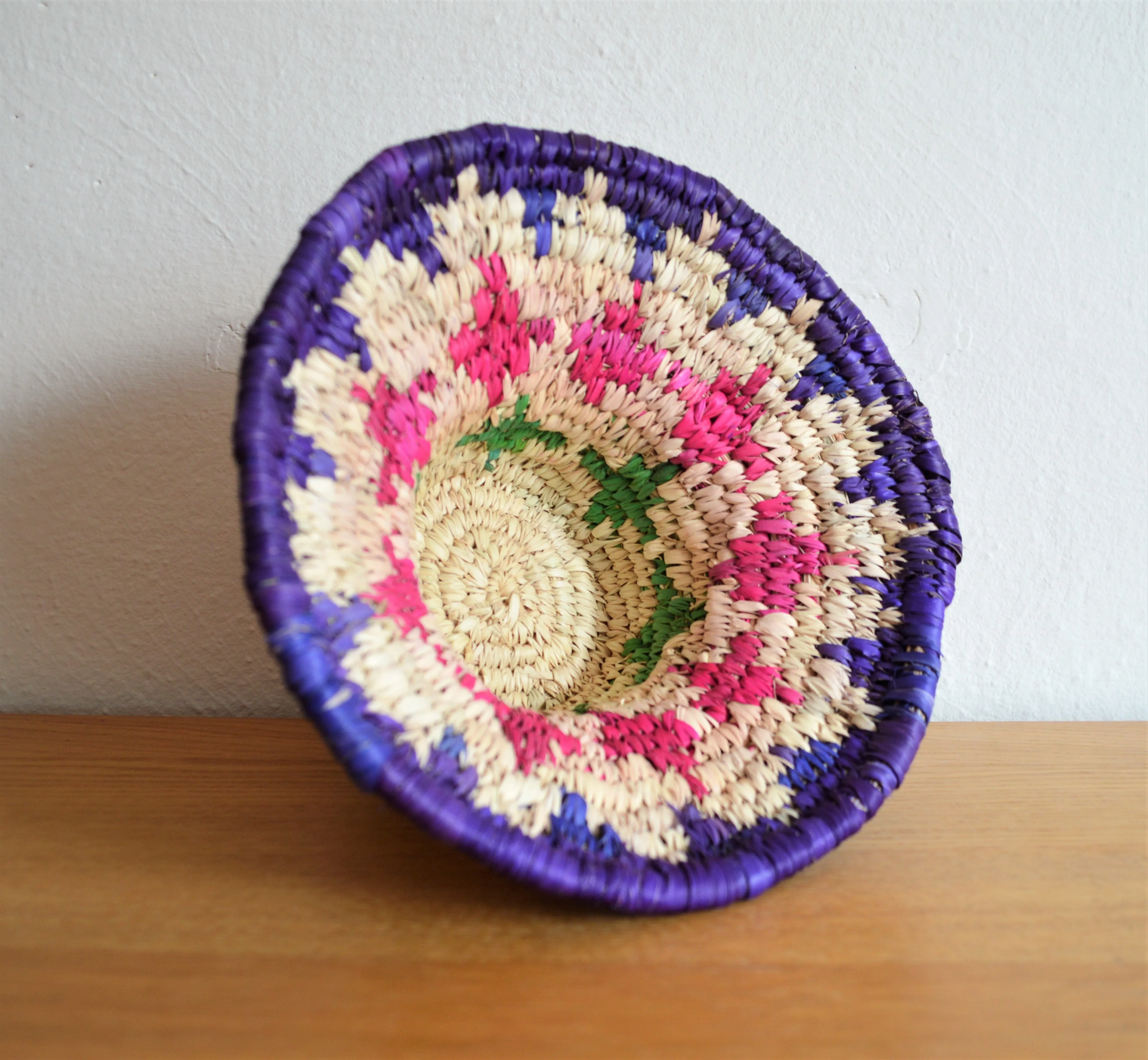 Woven basket platter FARHA, Colorful party centerpiece